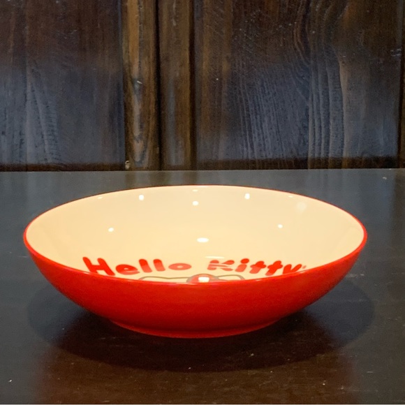 Hello Kitty with Milk Bottle and Goldfish Bowl 9” Ceramic Dinner Bowl - Picture 6 of 8